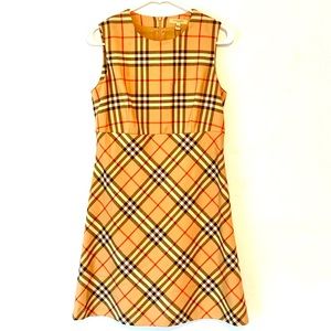 BURBERRY London (genuine)wool dress 4US, LIKE NEW
